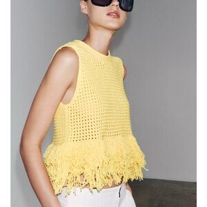 ZARA Yellow Sleeveless Fringe Top NWT Small
